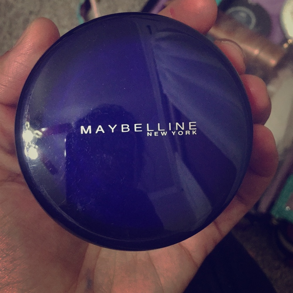 Loose powder